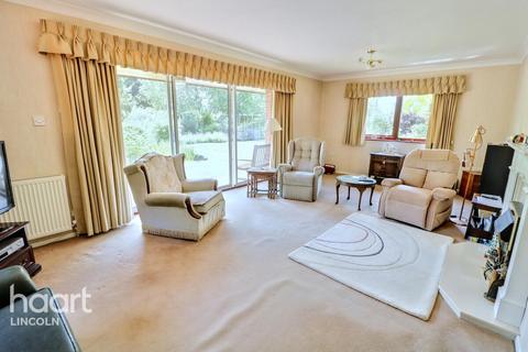 4 bedroom detached house for sale, Church Lane, Carlton on Trent