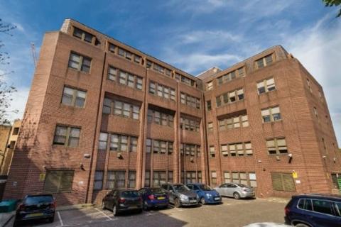 Office to rent, 28-36 Eastern Rd Romford RM1 3PJ