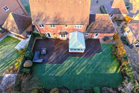 21 Hanningtons Way, Burghfield Common, Reading, RG7 3BE
