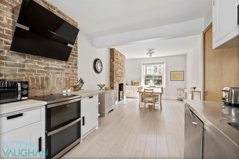 undefined, Brighton, East Sussex BN2