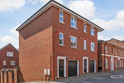 undefined, Staple Gardens, Winchester, SO23