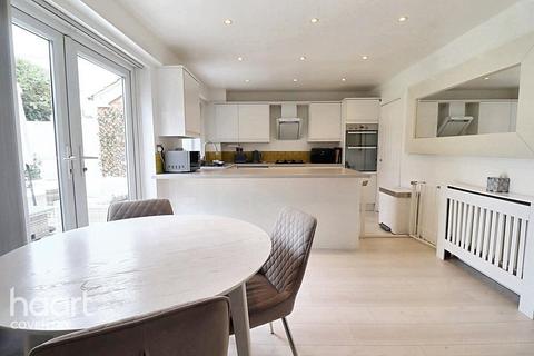 3 bedroom detached house for sale, Merryfield Way, Coventry