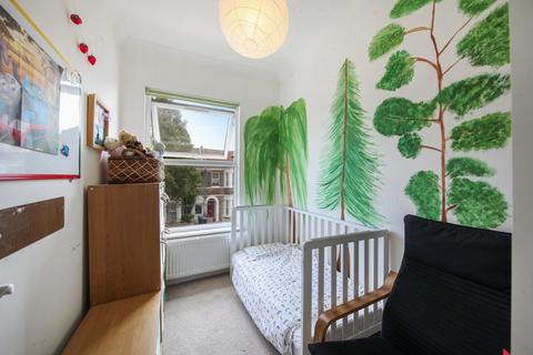 12a Carmichael Road, London, SE25 5LT