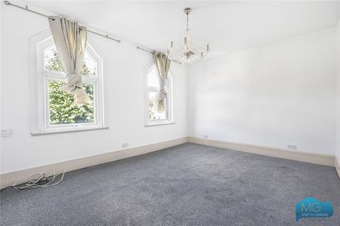 3 bedroom apartment for sale, Glenthorne Road, New Southgate, N11