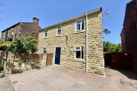 3 bedroom detached house for sale, Savile Place, Mirfield