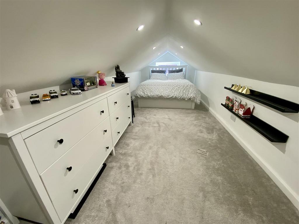 Bramleys Estate Agents - Savile Place - Mirfield (