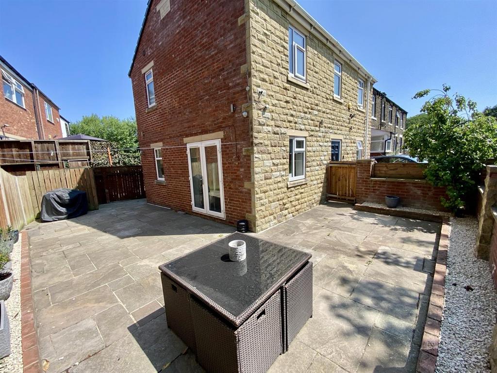 Bramleys Estate Agents - Savile Place - Mirfield (