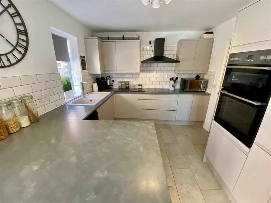 Bramleys Estate Agents - Savile Place - Mirfield (