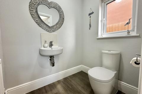 9 Admiral Close, Fleetwood, FY7 6HB
