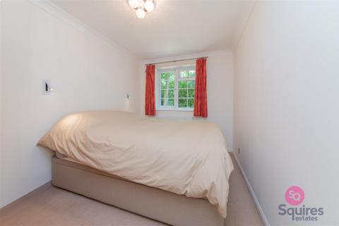 undefined, Eagle Drive, Colindale, London