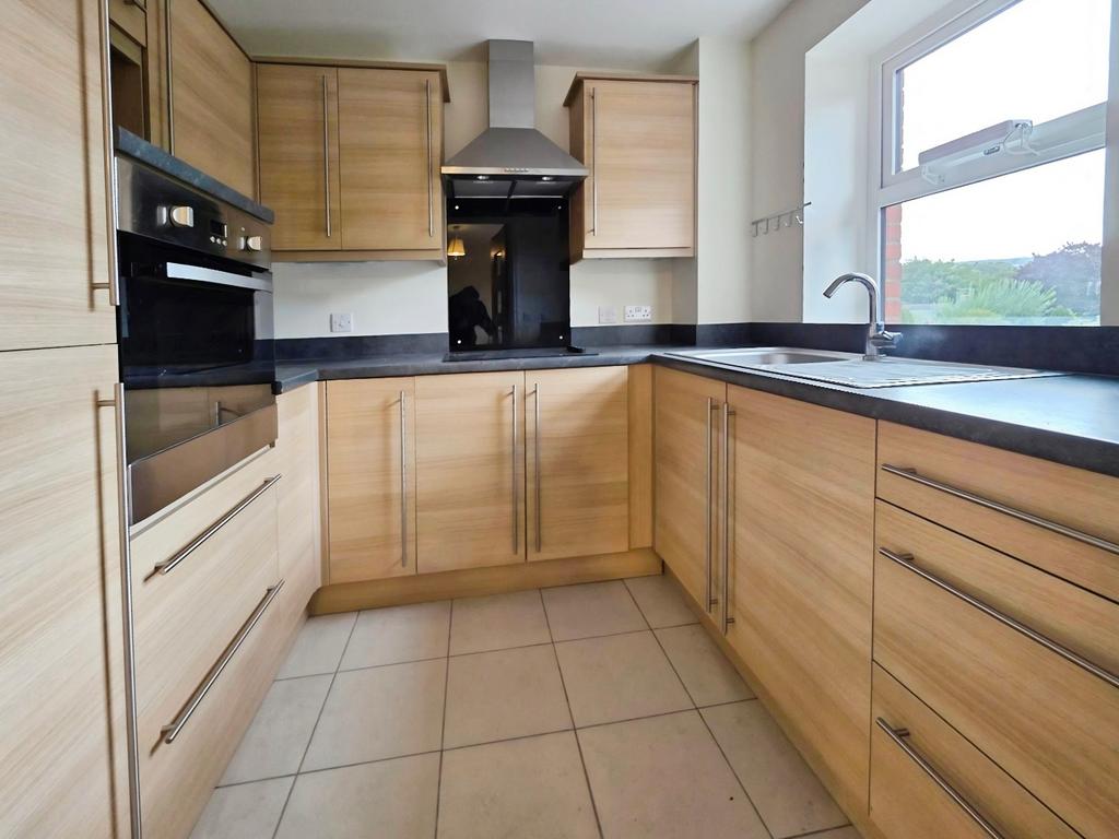 Pbox-kitchen-331876.jpg