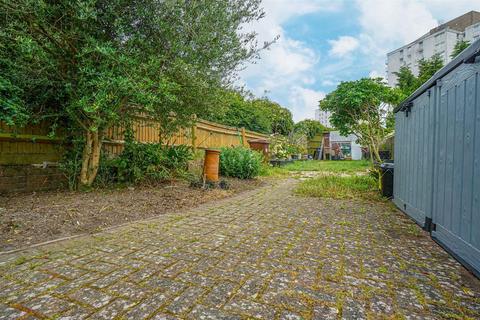 3 bedroom terraced house for sale, Adelaide Road, St. Leonards-on-sea