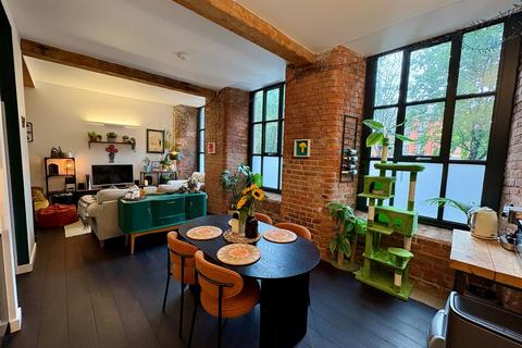 2 bedroom apartment for sale, Chapeltown Street, Manchester