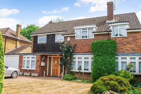4 bedroom detached house for sale, Holly Close, Farnham Common, Buckinghamshire, SL2