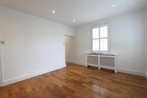 12 Dorset Road, London, SE9 4QS