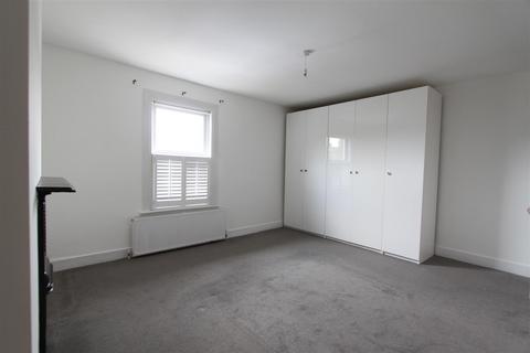 12 Dorset Road, London, SE9 4QS