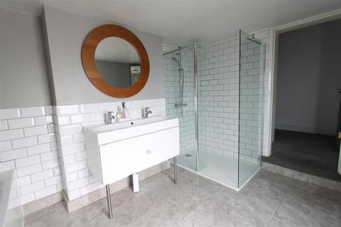 12 Dorset Road, London, SE9 4QS