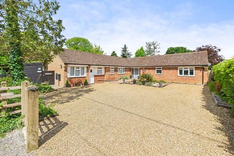 4 bedroom detached bungalow for sale, Redenhall, Harleston