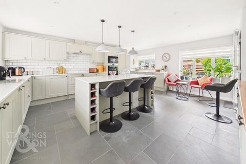 undefined, Redenhall, Harleston