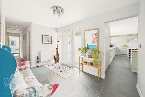 undefined, Redenhall, Harleston
