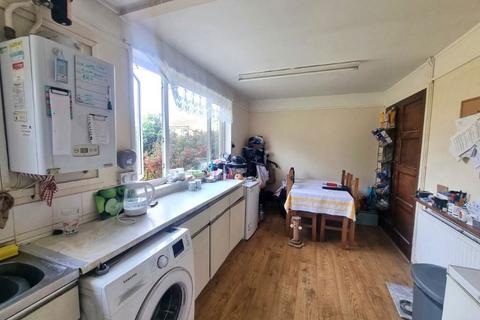 3 bedroom semi-detached house for sale, Bramford Lane, Ipswich, Suffolk, IP1 5JY