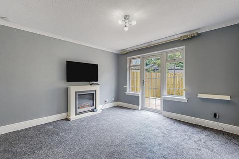 21 Cherrytree Place, Strathaven, ML10 6JG