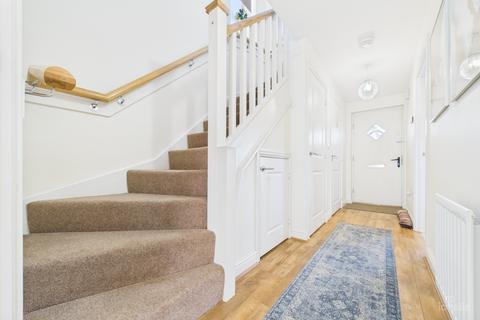32 Clipson Crest, Barton-upon-humber, DN18 5GW