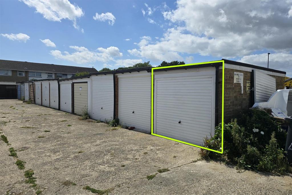 Garage.jpg