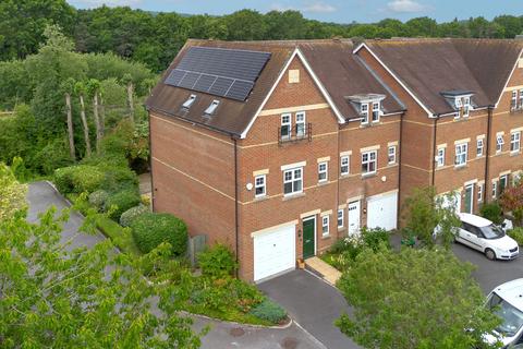 4 bedroom end of terrace house for sale, Stone Meadow, Oxford, OX2