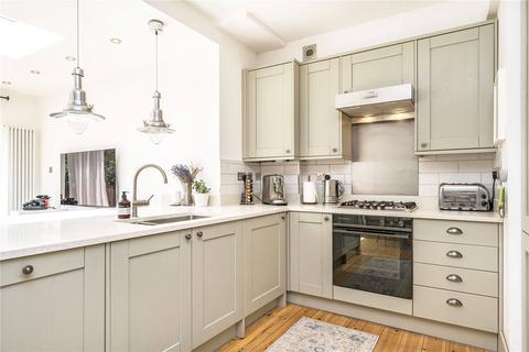 23 Dallinger Road, London, SE12 0TJ