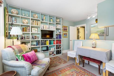 1 bedroom flat to rent, Campden Hill Gardens, London, W8