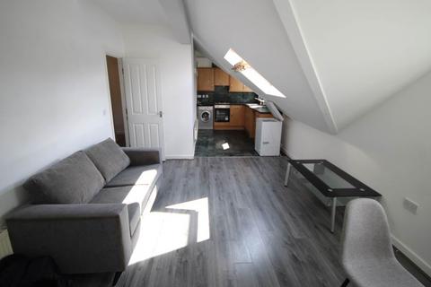 2 bedroom flat to rent, 353 Tong Street, Bradford,