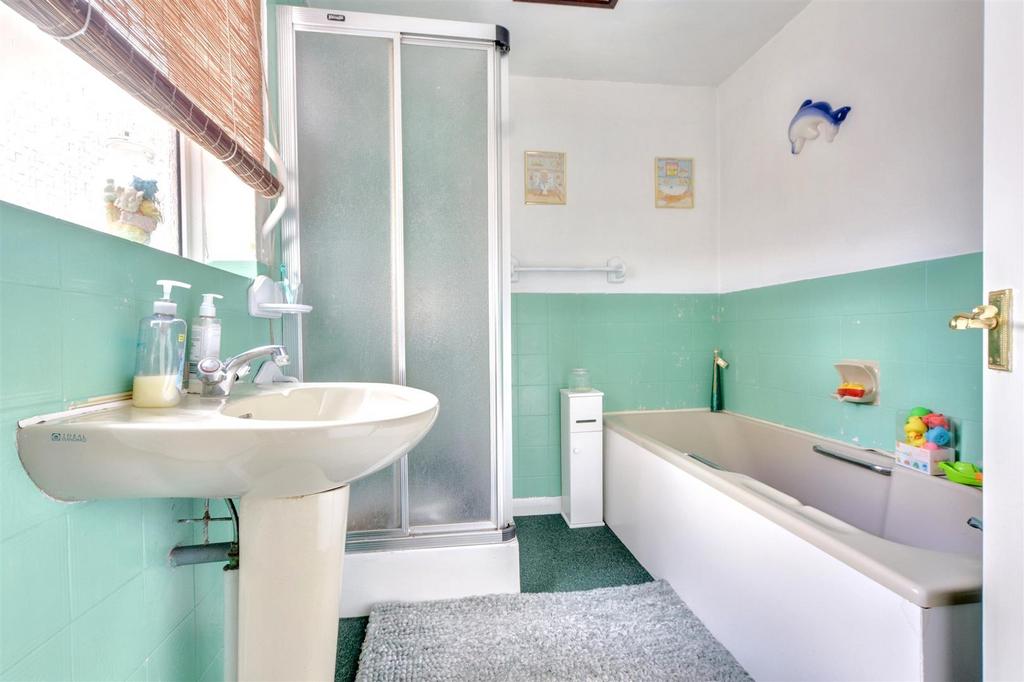 Bathroom.jpeg