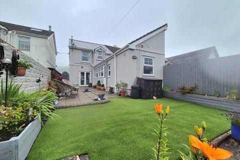 7 Glannant Road, Evanstown, Porth, CF39 8RL
