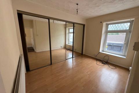 170 Aberrhondda Road, Porth, CF39 0LN