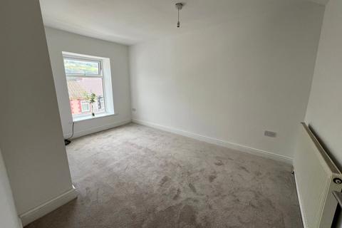 undefined, Brynhfryd Terrace, Ferndale, Rhondda Cynon Taff, CF43
