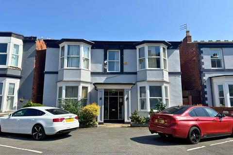 1 bedroom in a house share to rent, Southport PR9