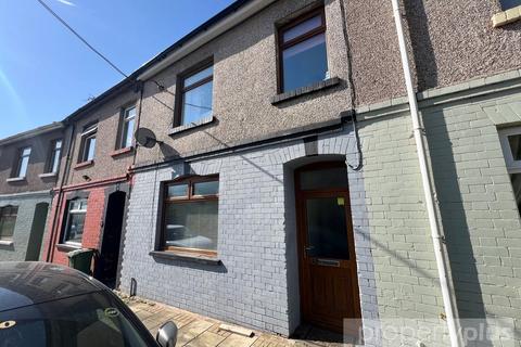 5 Collwyn Street, Tonyrefail, Porth, CF39 8BH