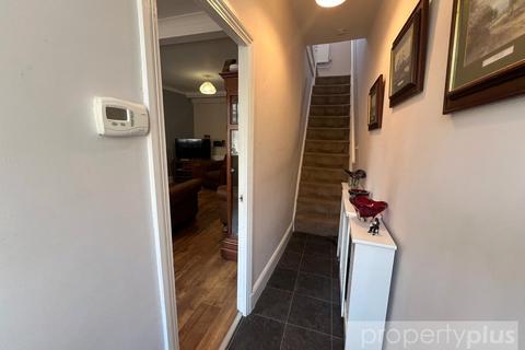 5 Collwyn Street, Tonyrefail, Porth, CF39 8BH