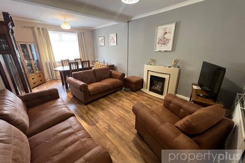 5 Collwyn Street, Tonyrefail, Porth, CF39 8BH