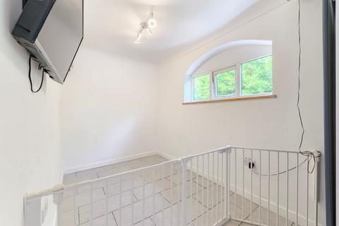 12 Beevors Garden, Ditchingham, Bungay, NR35 2QX