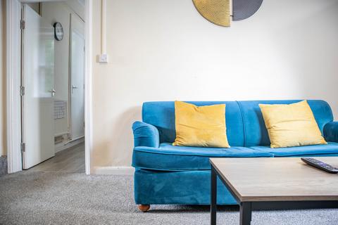 Caretakers Cottage Back Laurel Mount, Leeds, LS7 3JZ