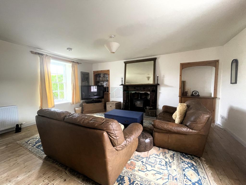 Lounge b.JPG