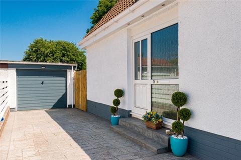 15 Charteris Park, Longniddry, EH32 0NX
