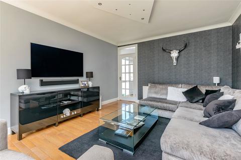15 Charteris Park, Longniddry, EH32 0NX