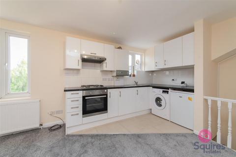 undefined, Long Lane, Finchley