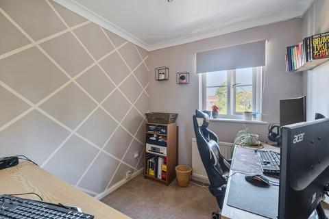 16 Cromwell Close, Faringdon, SN7 7BQ