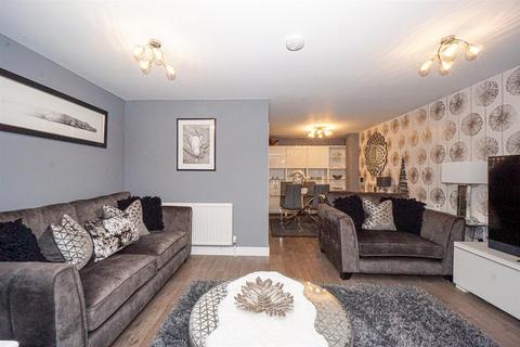 3 bedroom semi-detached house for sale, Gillsmans Hill, St. Leonards-On-Sea