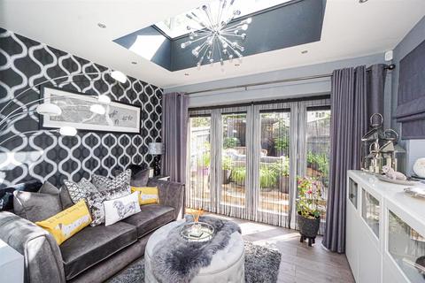 3 bedroom semi-detached house for sale, Gillsmans Hill, St. Leonards-On-Sea