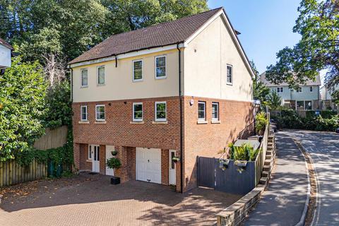 3 bedroom semi-detached house for sale, Gillsmans Hill, St. Leonards-On-Sea